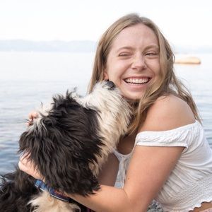 Meet your Posher, Ava